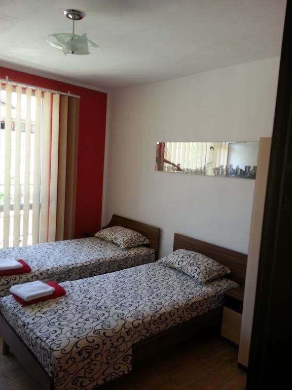 Guest House Nedelchevi Primorsko Bilik gambar