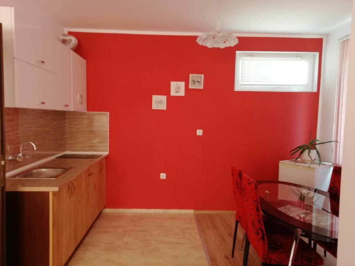 Guest House Nedelchevi Primorsko Luaran gambar